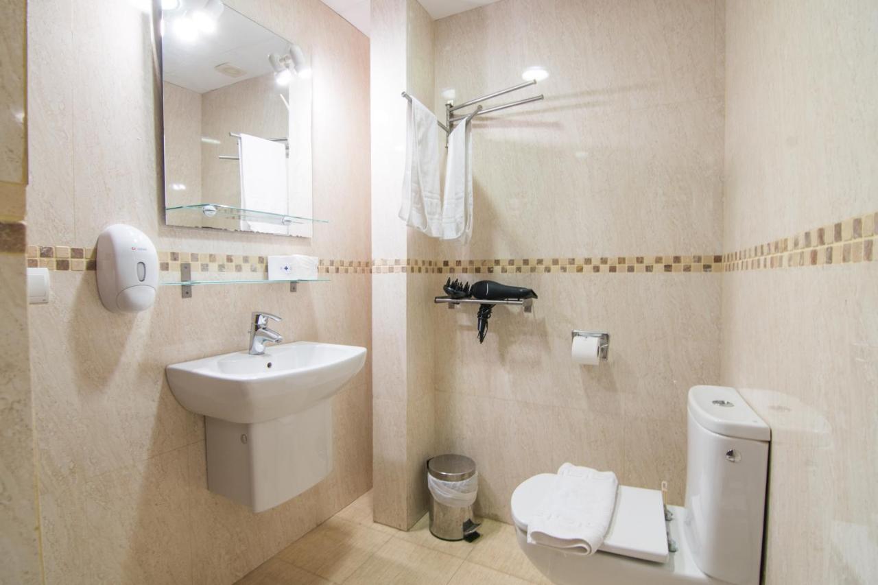 Tuguest Gracia Apartments Granada Ngoại thất bức ảnh