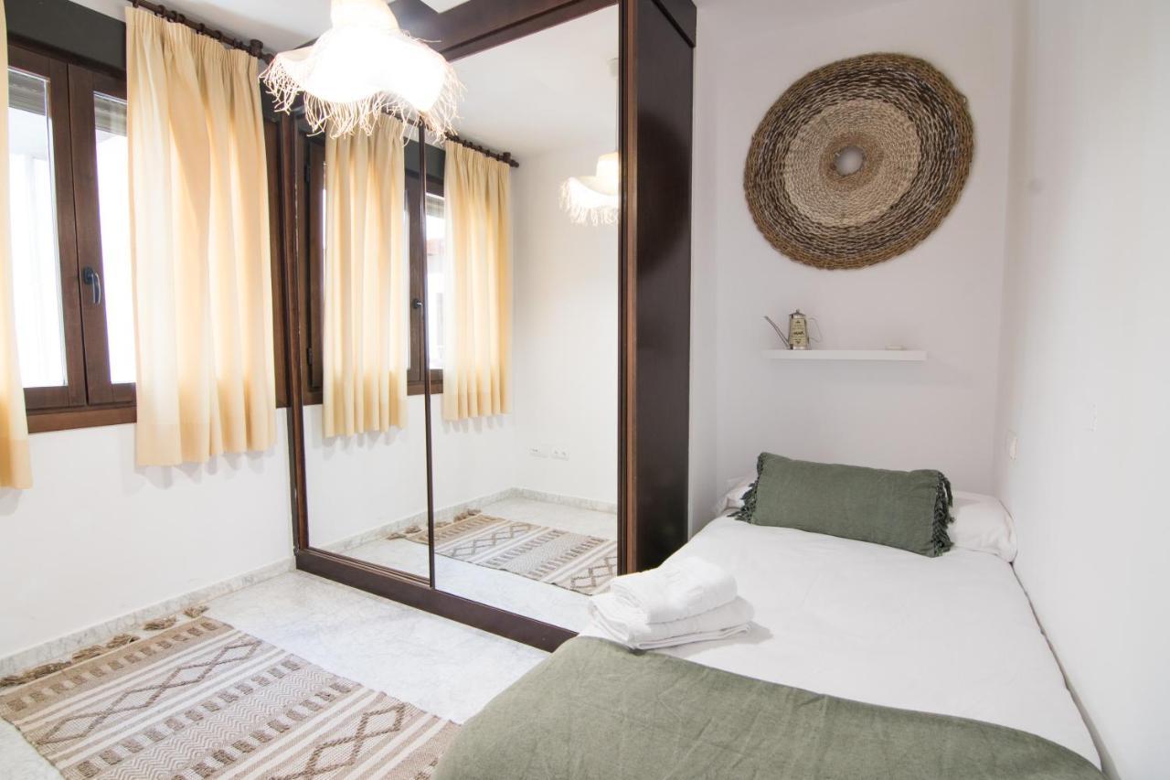 Tuguest Gracia Apartments Granada Ngoại thất bức ảnh