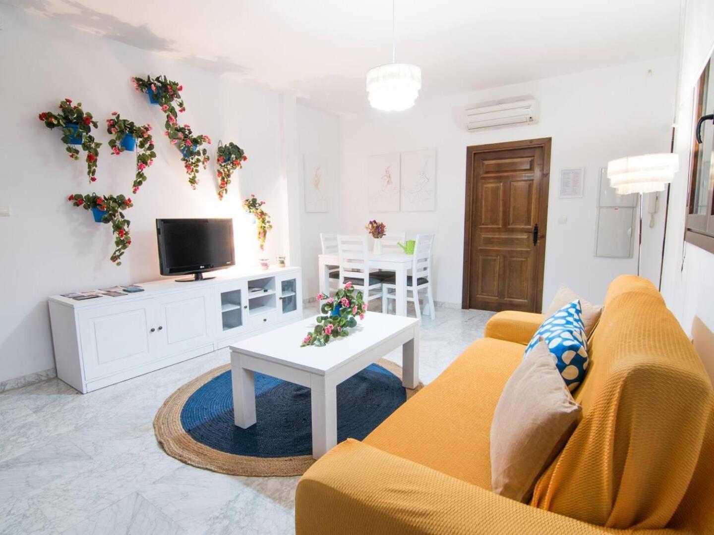 Tuguest Gracia Apartments Granada Ngoại thất bức ảnh