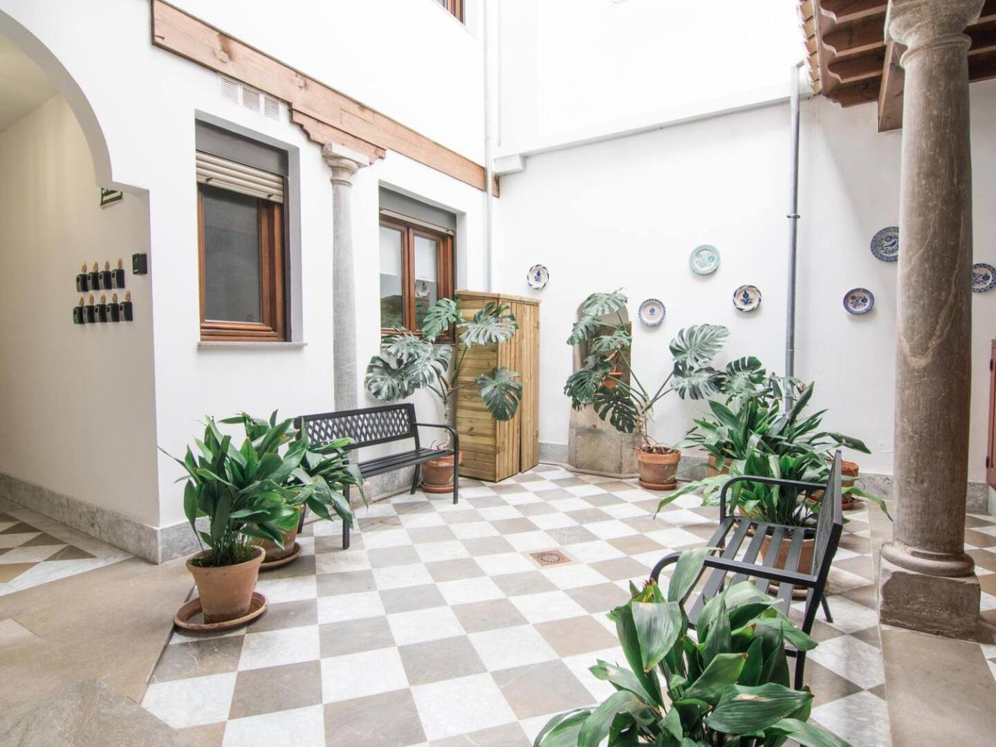 Tuguest Gracia Apartments Granada Ngoại thất bức ảnh
